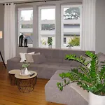 Am By Interhome